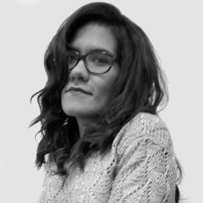 revue-sur-mesure-asma-halfaoui_asma-portrait.jpg
