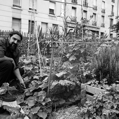 revue-sur-mesure-simon-burkovic_portrait_simon_b.jpg