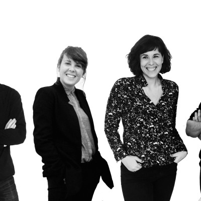 revue-sur-mesure-solenne-sari_photo-groupe.jpg
