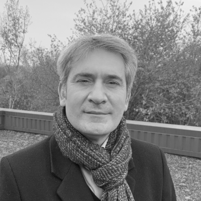 revue-sur-mesure-stephane-raffalli_s-r_portrait.png