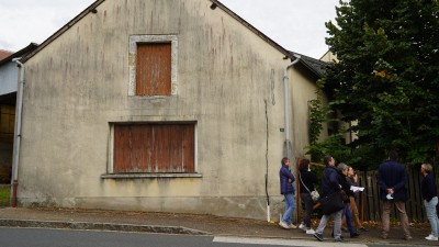 revue-sur-mesure-agir-sur-la-vacance-en-milieu-rural_0_illustration-couverture.jpg