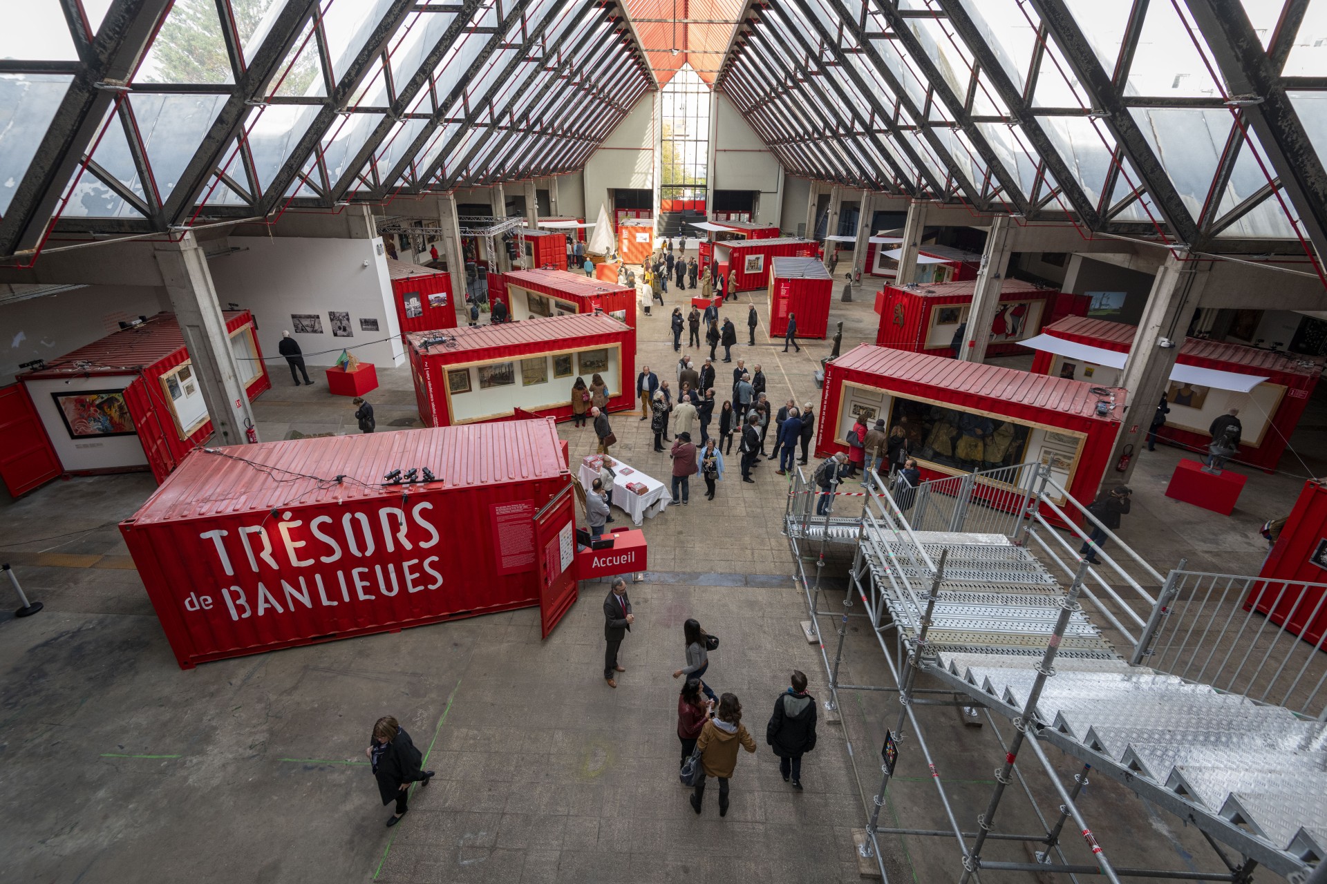 revue-sur-mesure-fabrique-urbaine-et-reappropriation-citoyenne-lurbanisme-transitoire-comme-ruse_halle-des-gresillons-un-des-sites-de-la-preuve-par-7.avant-premiere-tdb-sami-benyoucef-ville-de-gennevilliers.jpg