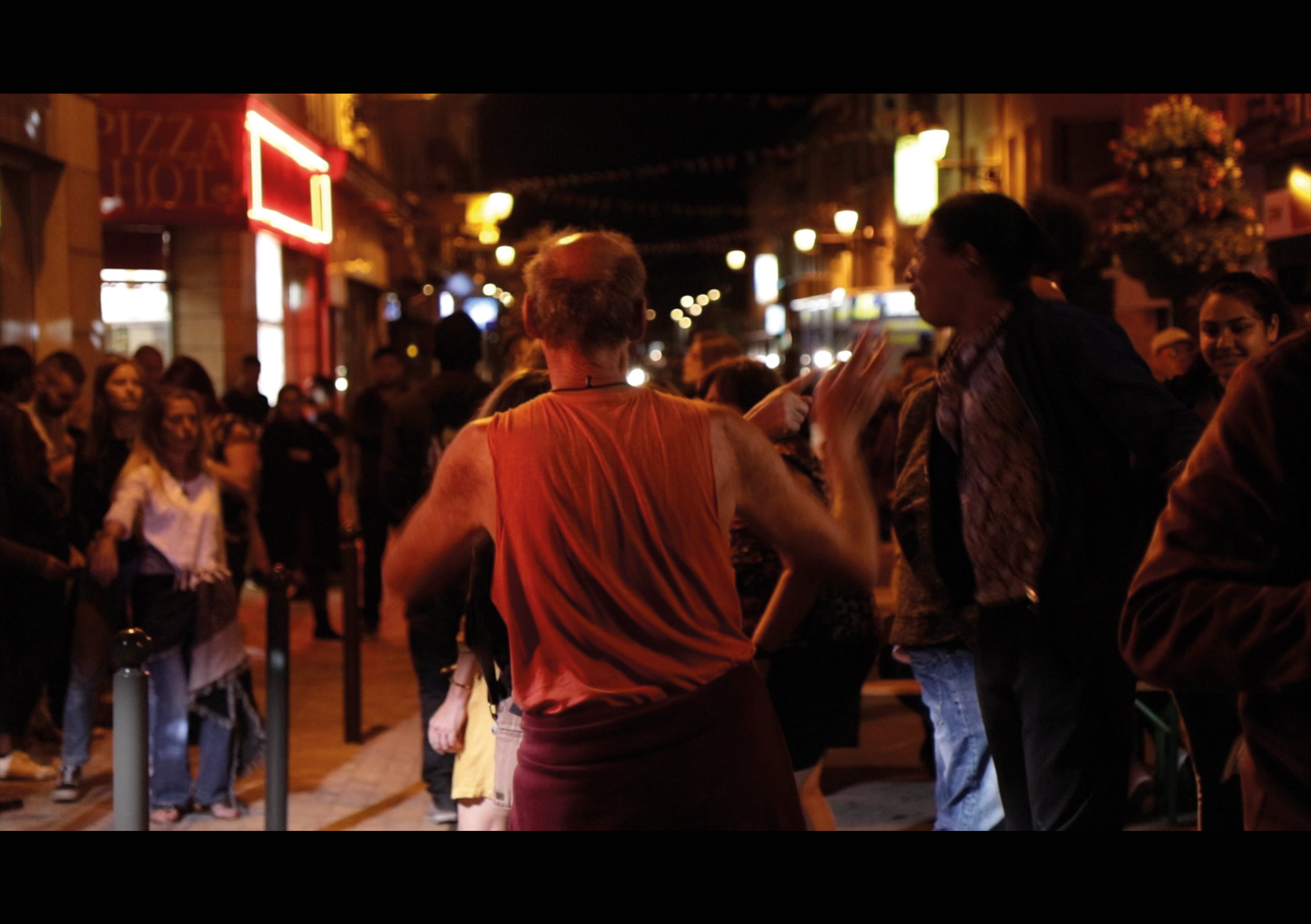 revue-sur-mesure-quand-la-culture-fait-ville_club-de-rue-2-a5.jpg