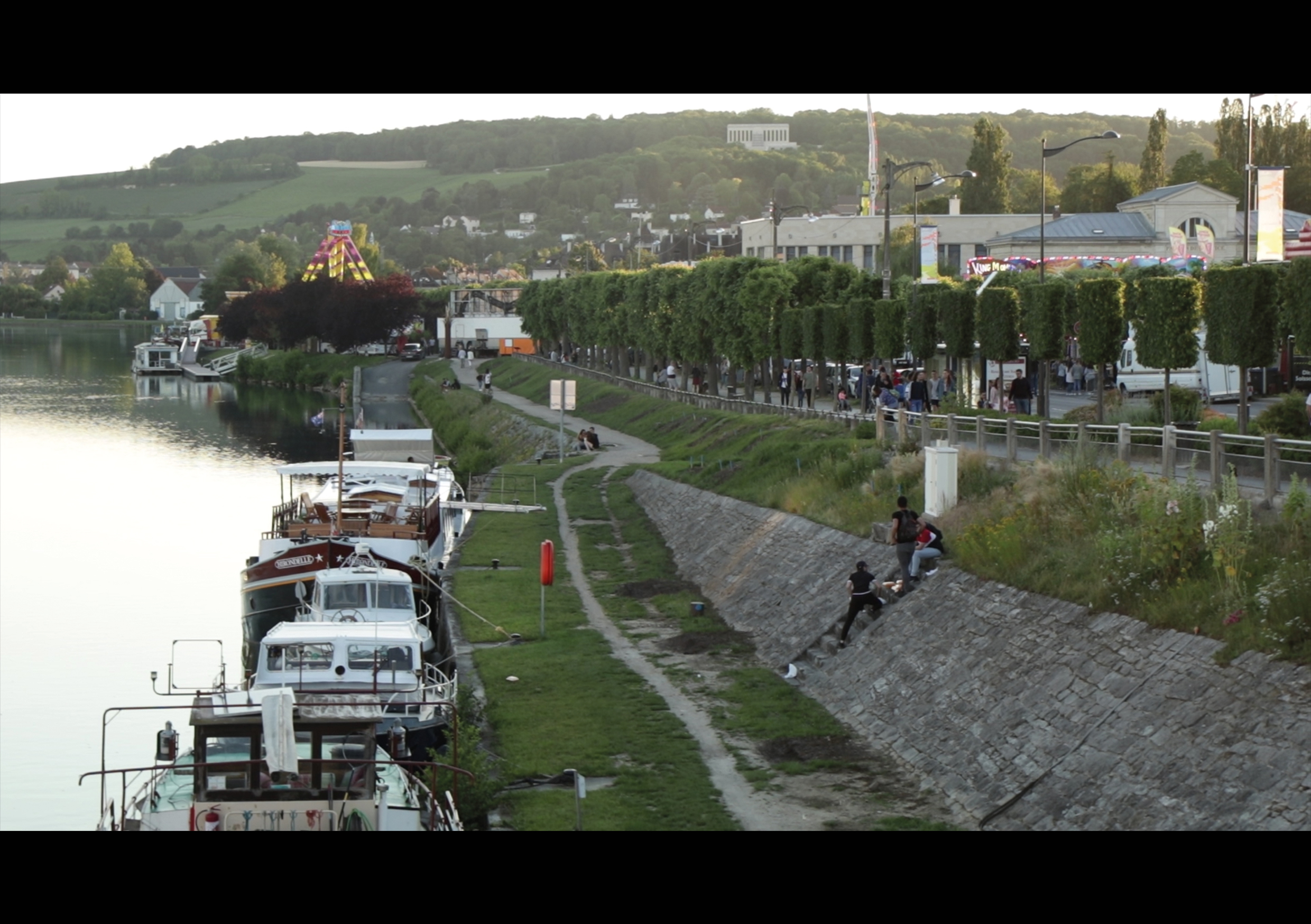 revue-sur-mesure-quand-la-culture-fait-ville_foraine-2.jpg